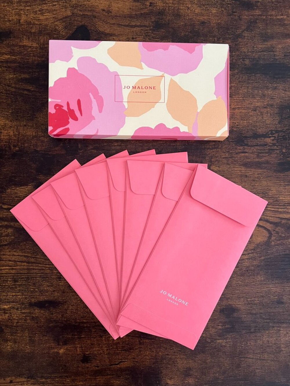 Jo Malone Pink Envelope Lunar New Year Set of 8/Gift Box